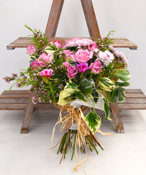 Bloom Medley Hand-Tie - Designer's Selection Hand-Tied Flowers